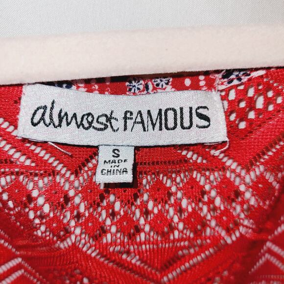 Almost Famous red handkerchief mixed print crocheted lace back sleeveless dress - Picture 2 of 7